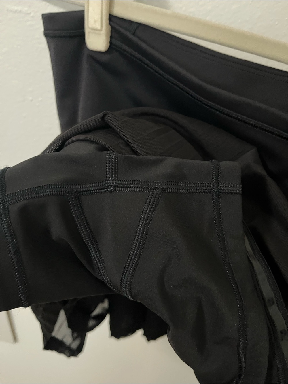 ATHLETA SIZE M A-Game Mesh Skort Pleated Skirt - Picture 8 of 15